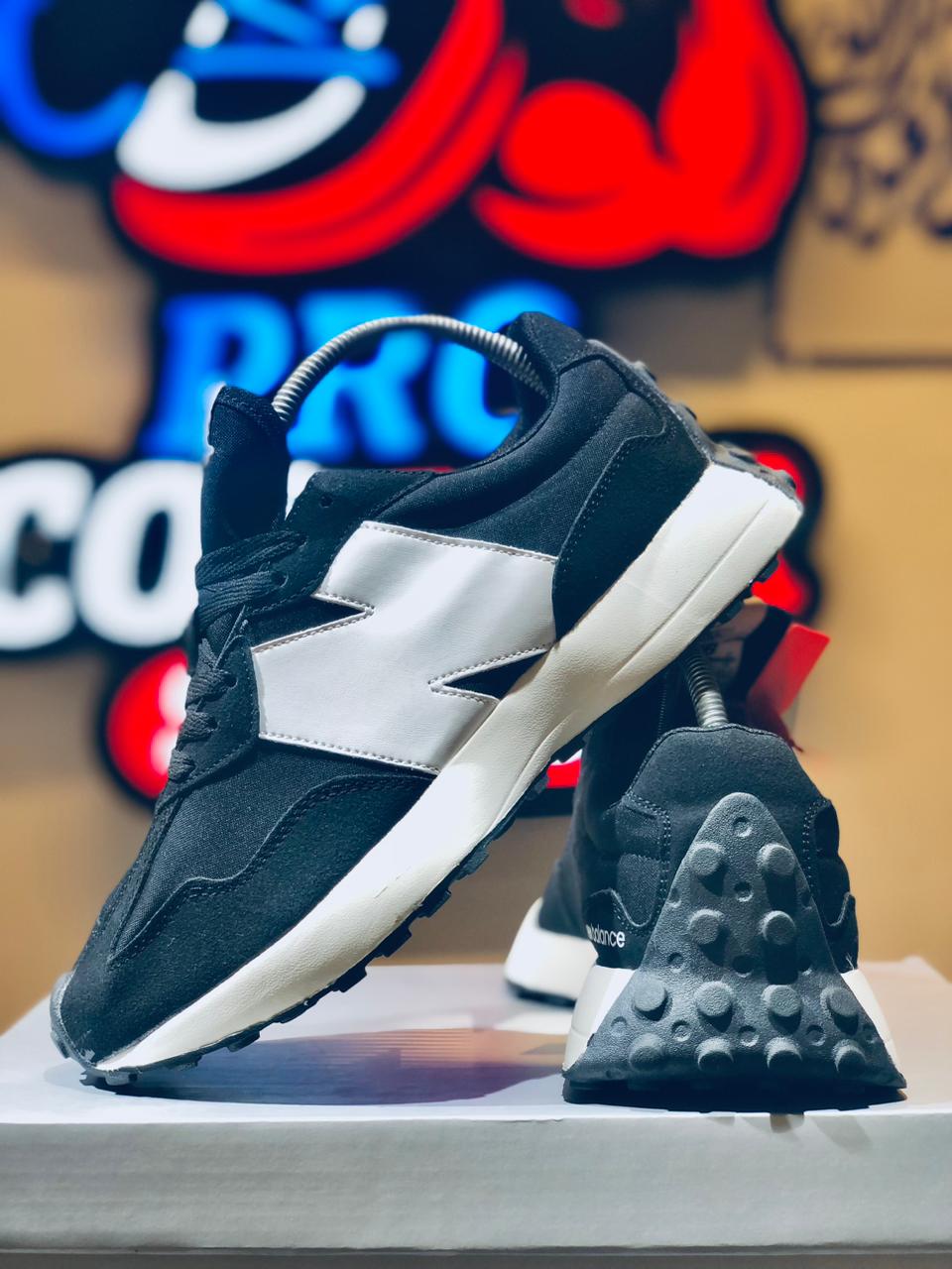 New Balance 327 Black White
